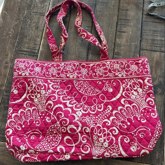 Vera Bradley Twirly Birds Pink Large Toggle Tote and Wallet - Picture 2 of 11